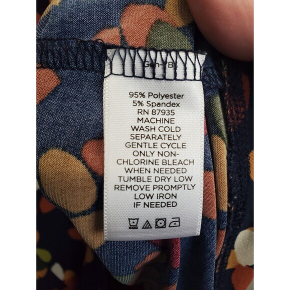 Susan Graver LiquidKnit Geo Print V-Neck 3/4 Sleeve Tunic Size Large A225581 - Picture 5 of 6